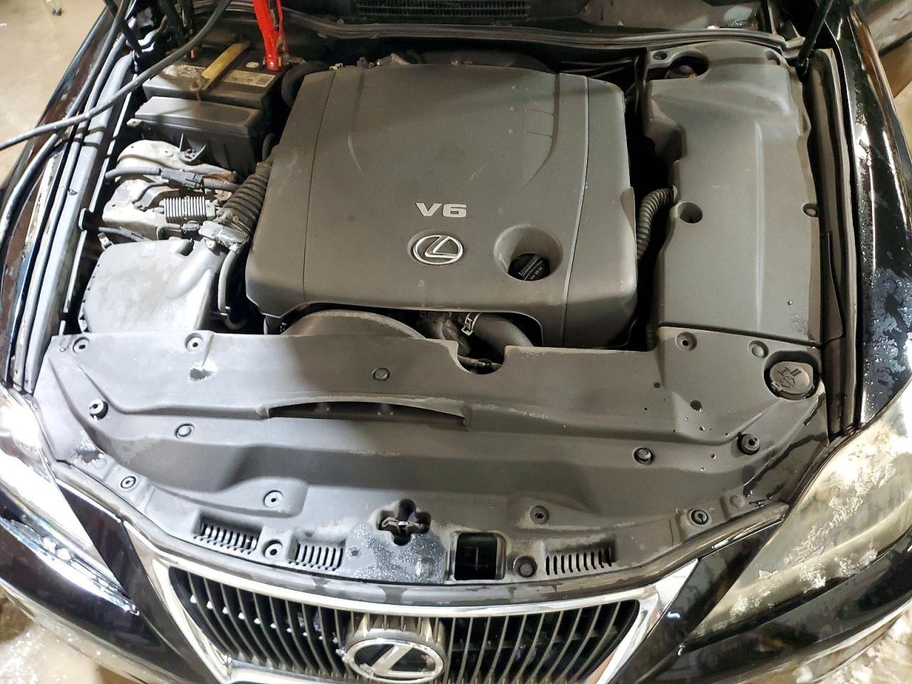 2011 LEXUS IS 250