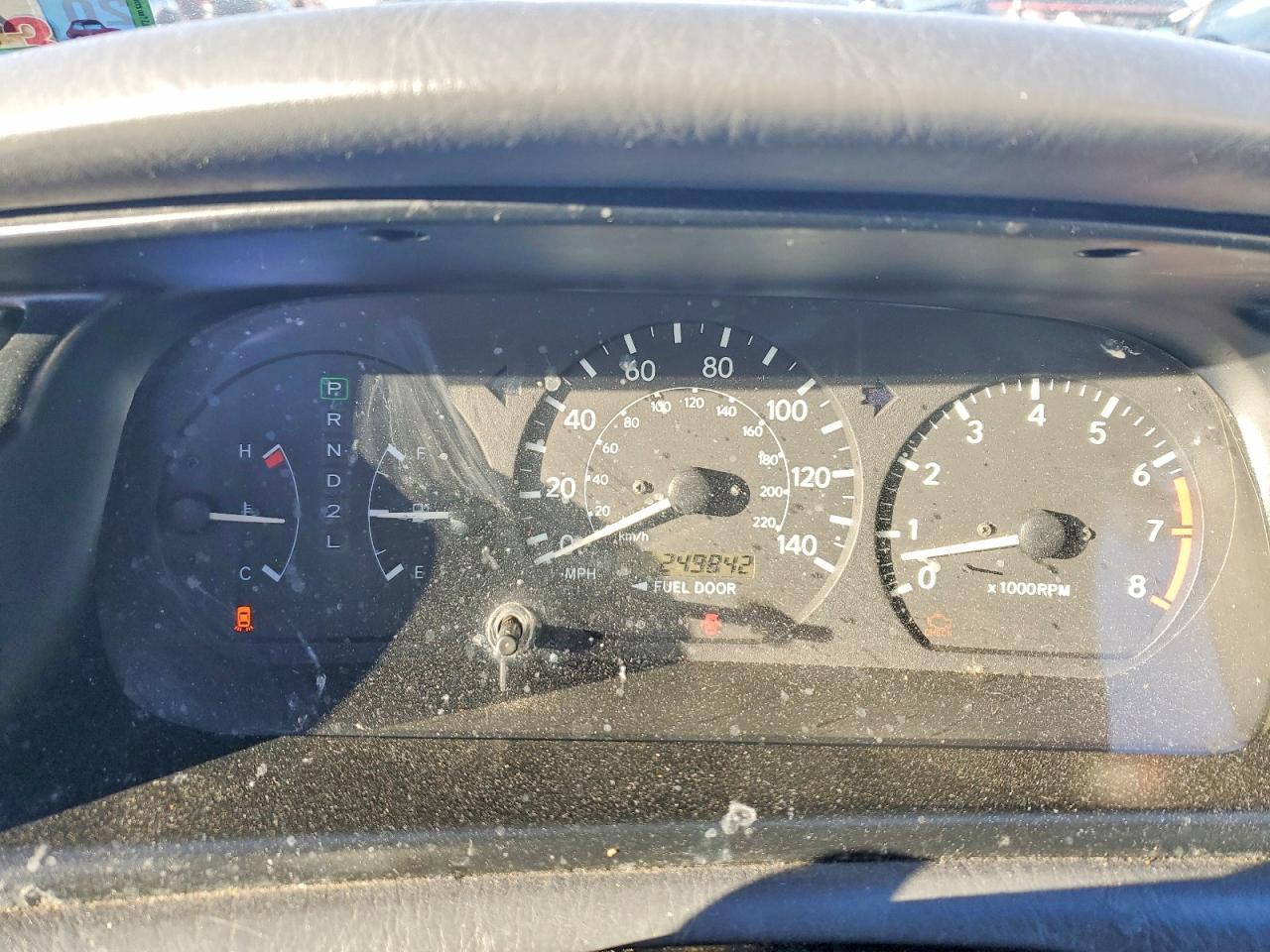 2001 TOYOTA CAMRY