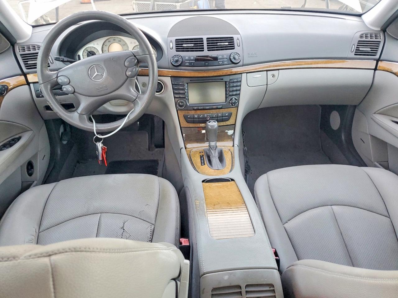 2008 MERCEDES-BENZ E-Class