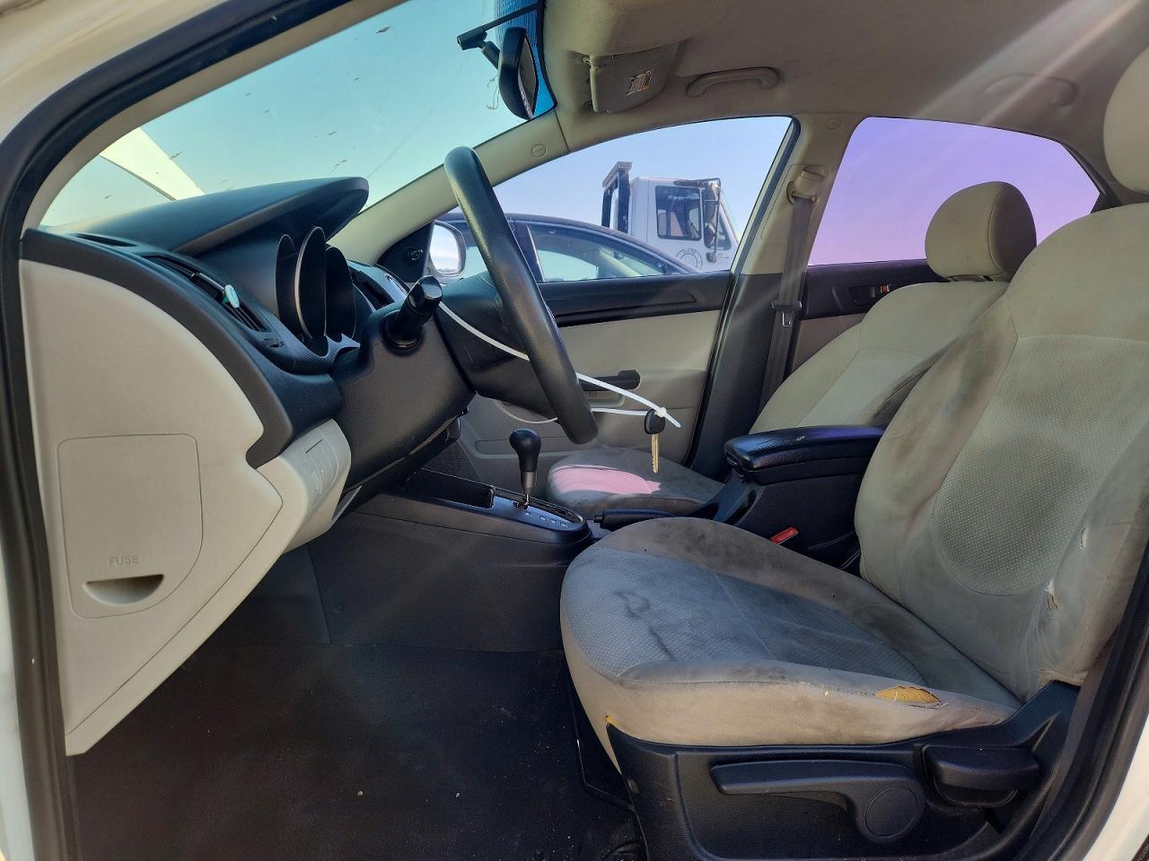 2010 KIA FORTE