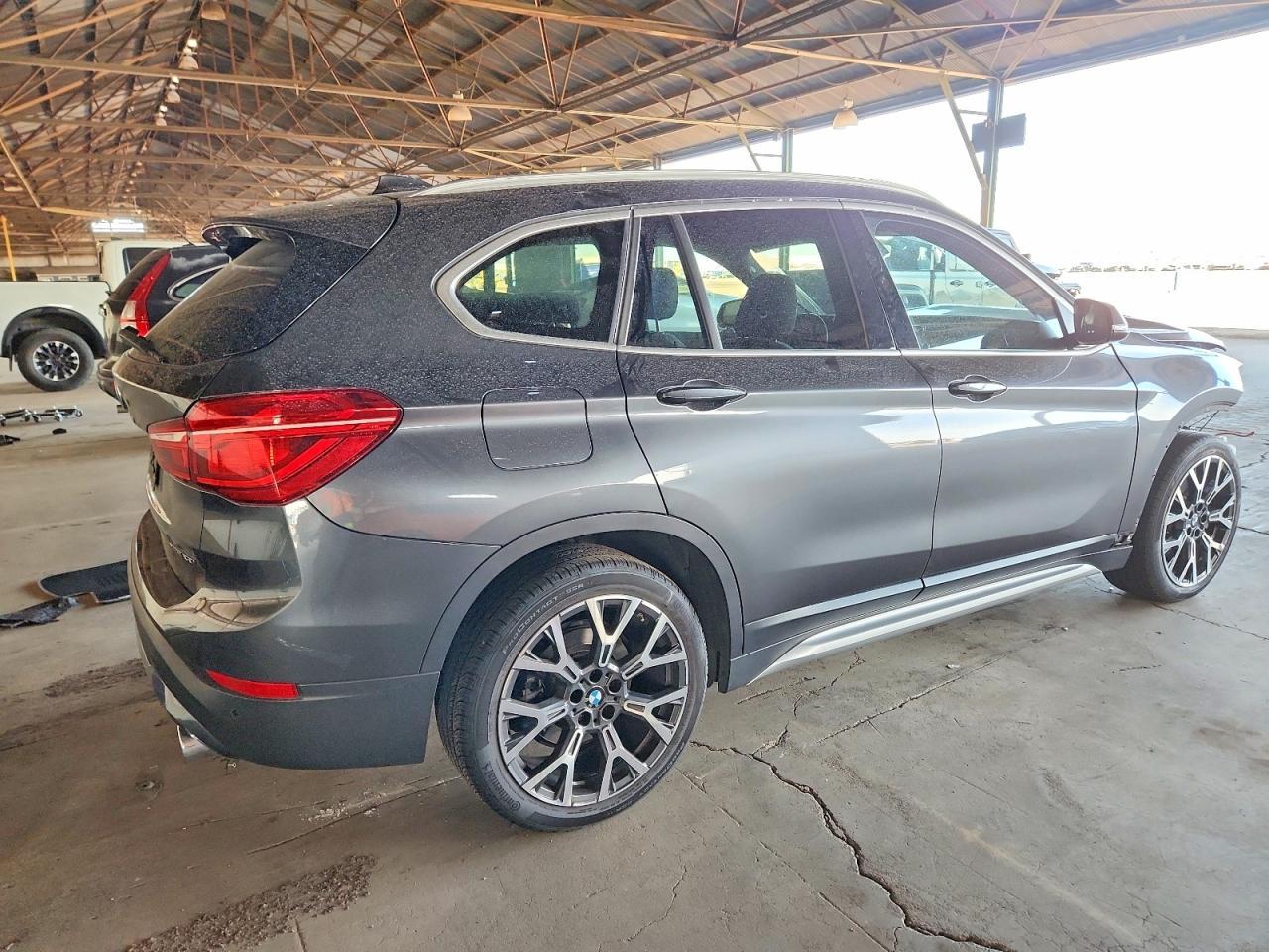 2022 BMW X1