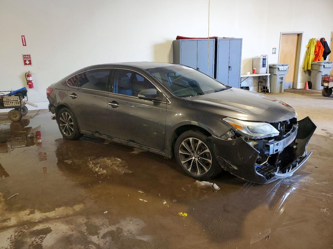2016 TOYOTA Avalon
