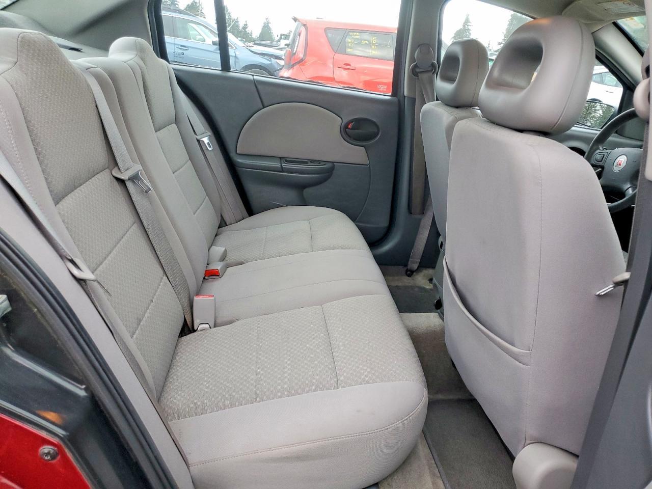 2005 SATURN Ion