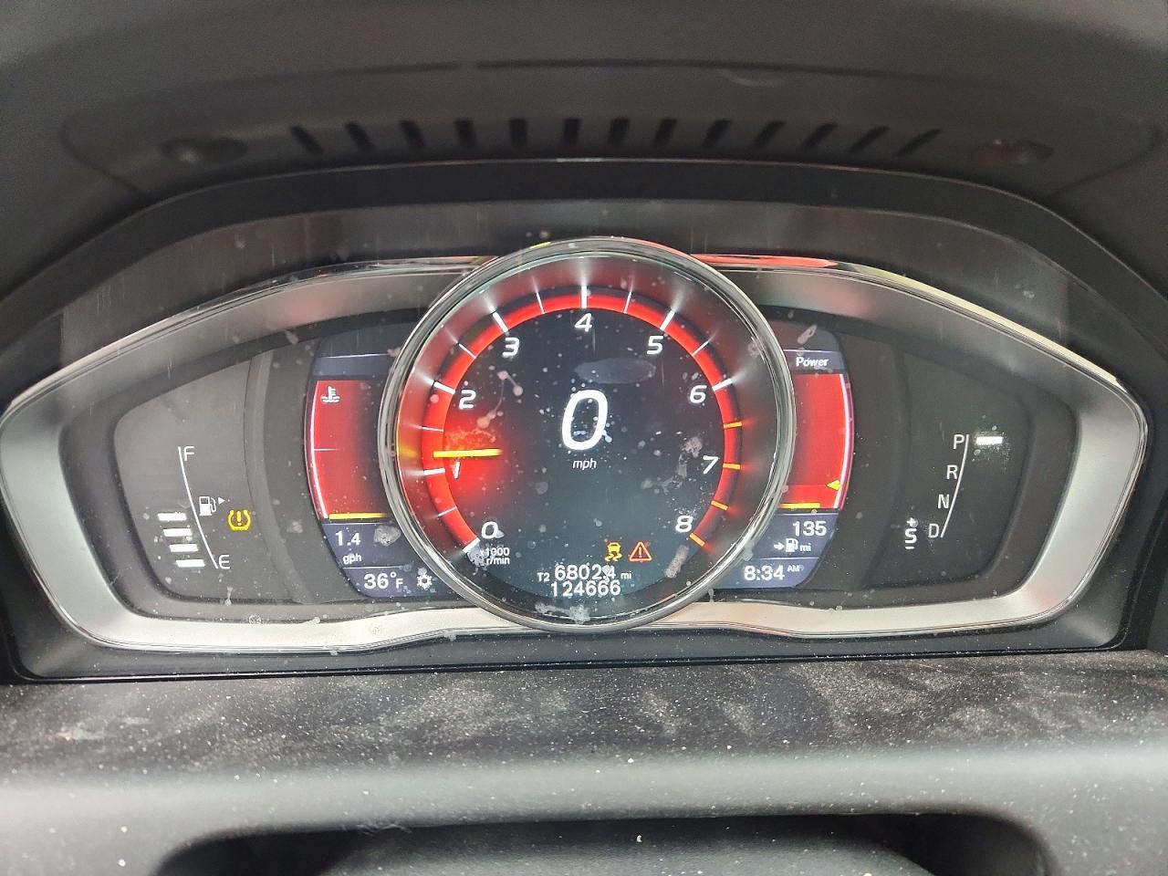 2016 VOLVO XC60