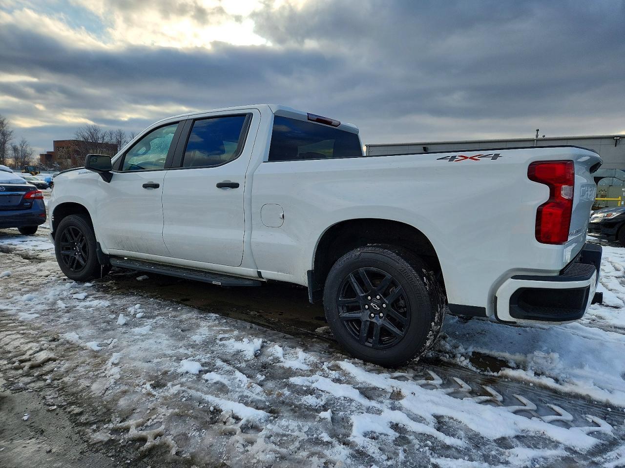 2022 CHEVROLET Silverado