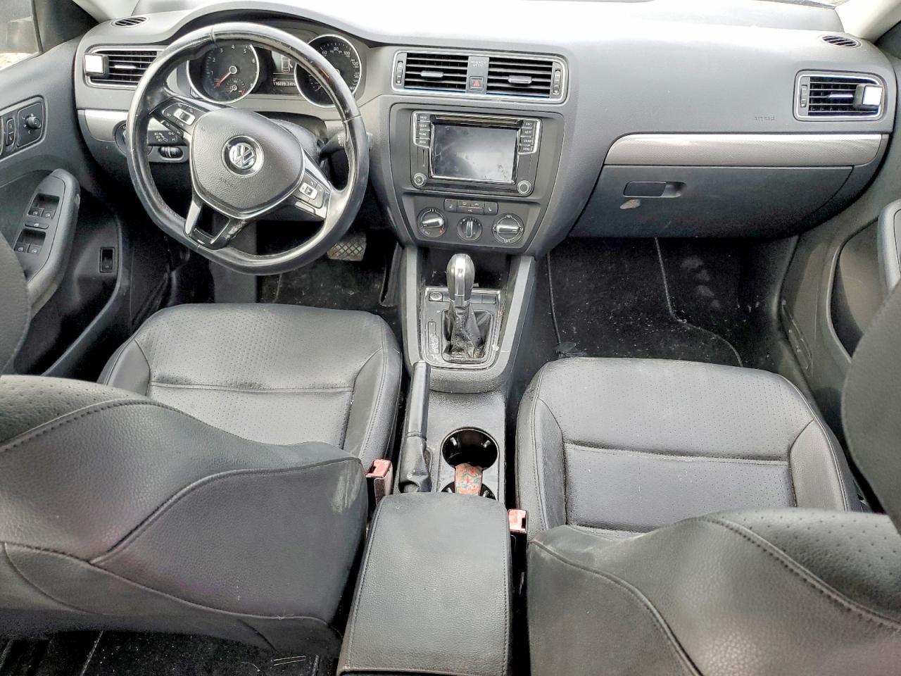 2017 VOLKSWAGEN JETTA