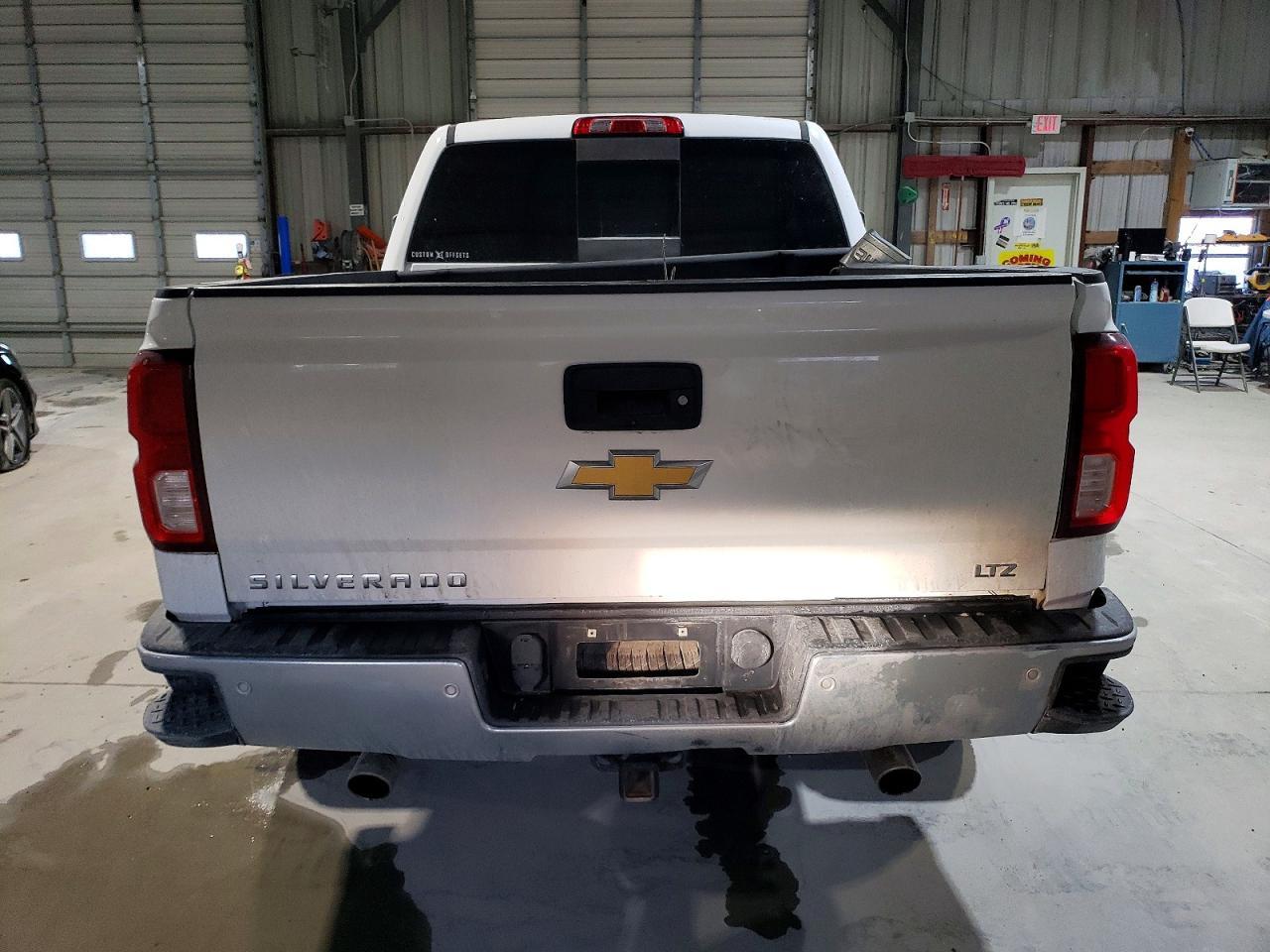 2017 CHEVROLET Silverado