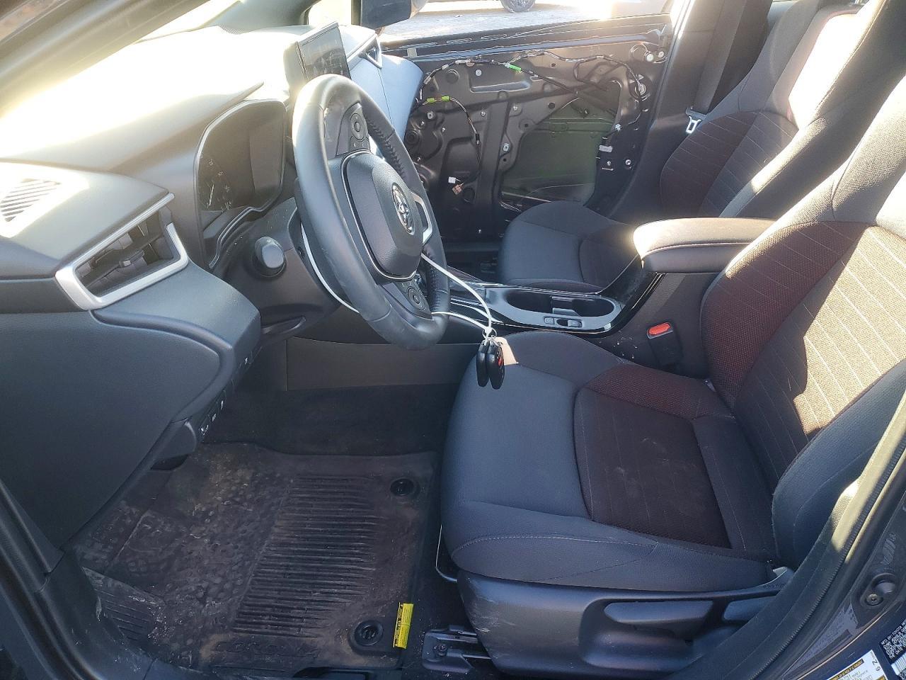 2025 TOYOTA COROLLA