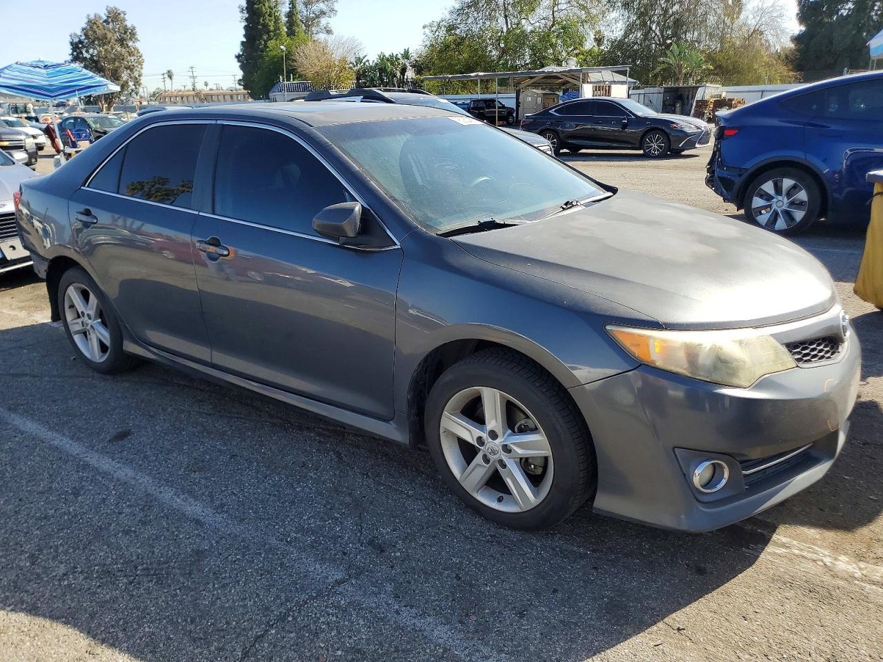 2012 TOYOTA CAMRY