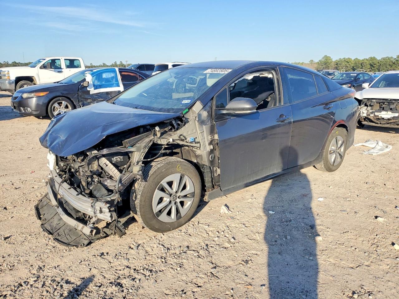 2017 TOYOTA PRIUS
