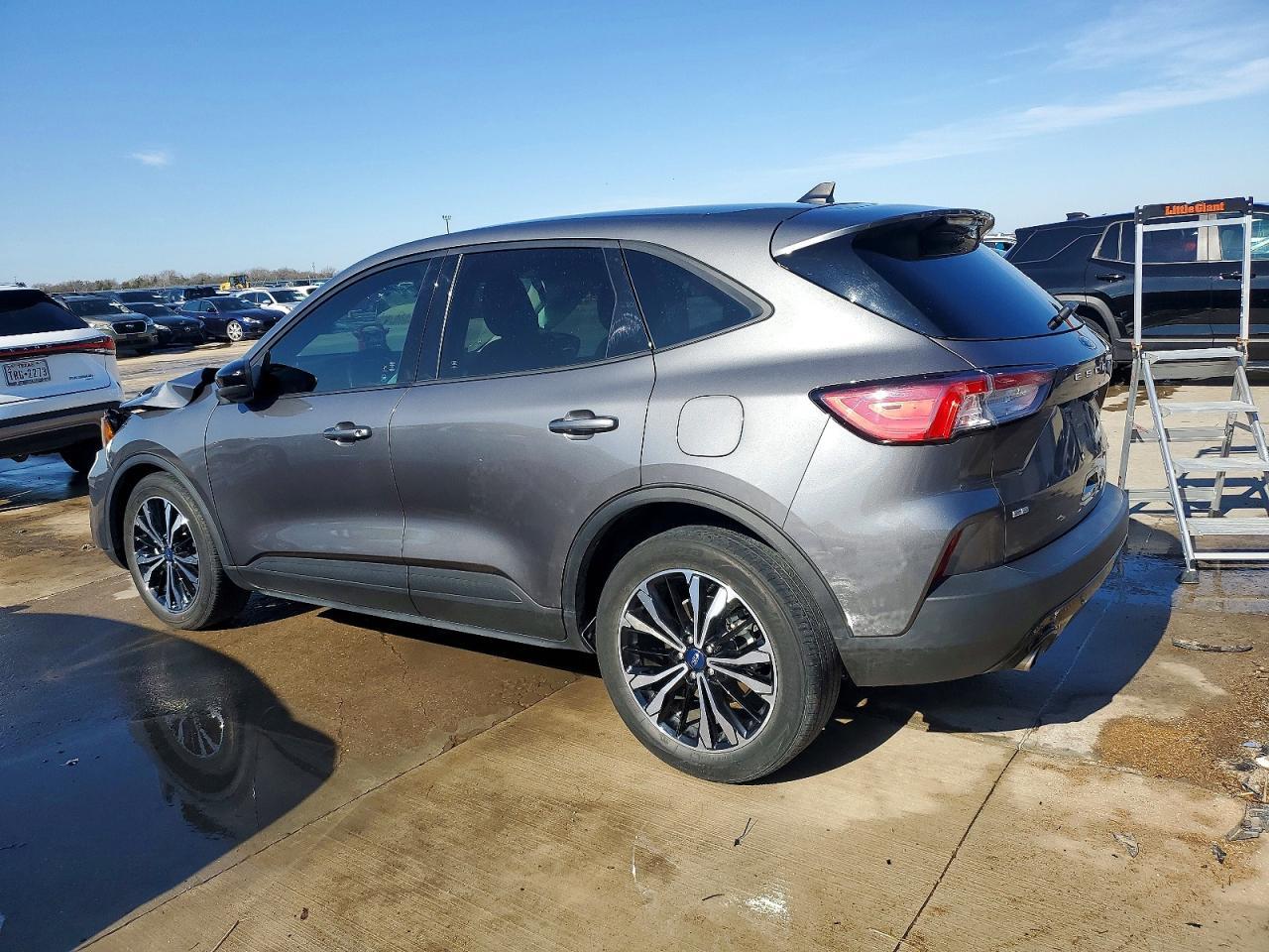 2021 FORD ESCAPE