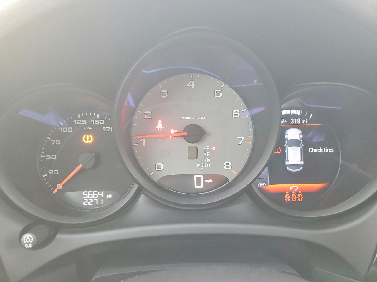 2021 PORSCHE Macan