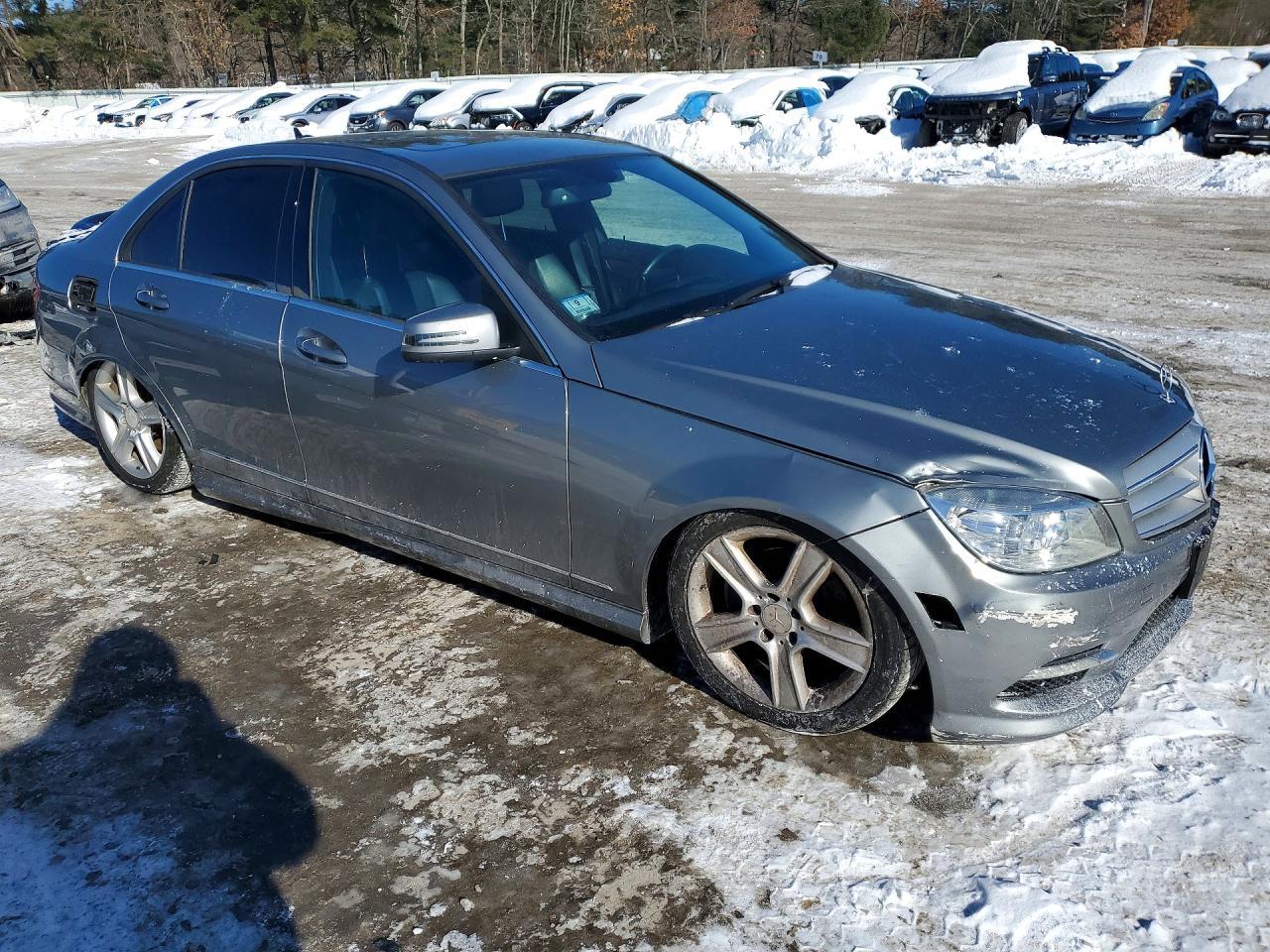 2011 MERCEDES-BENZ C-CLASS