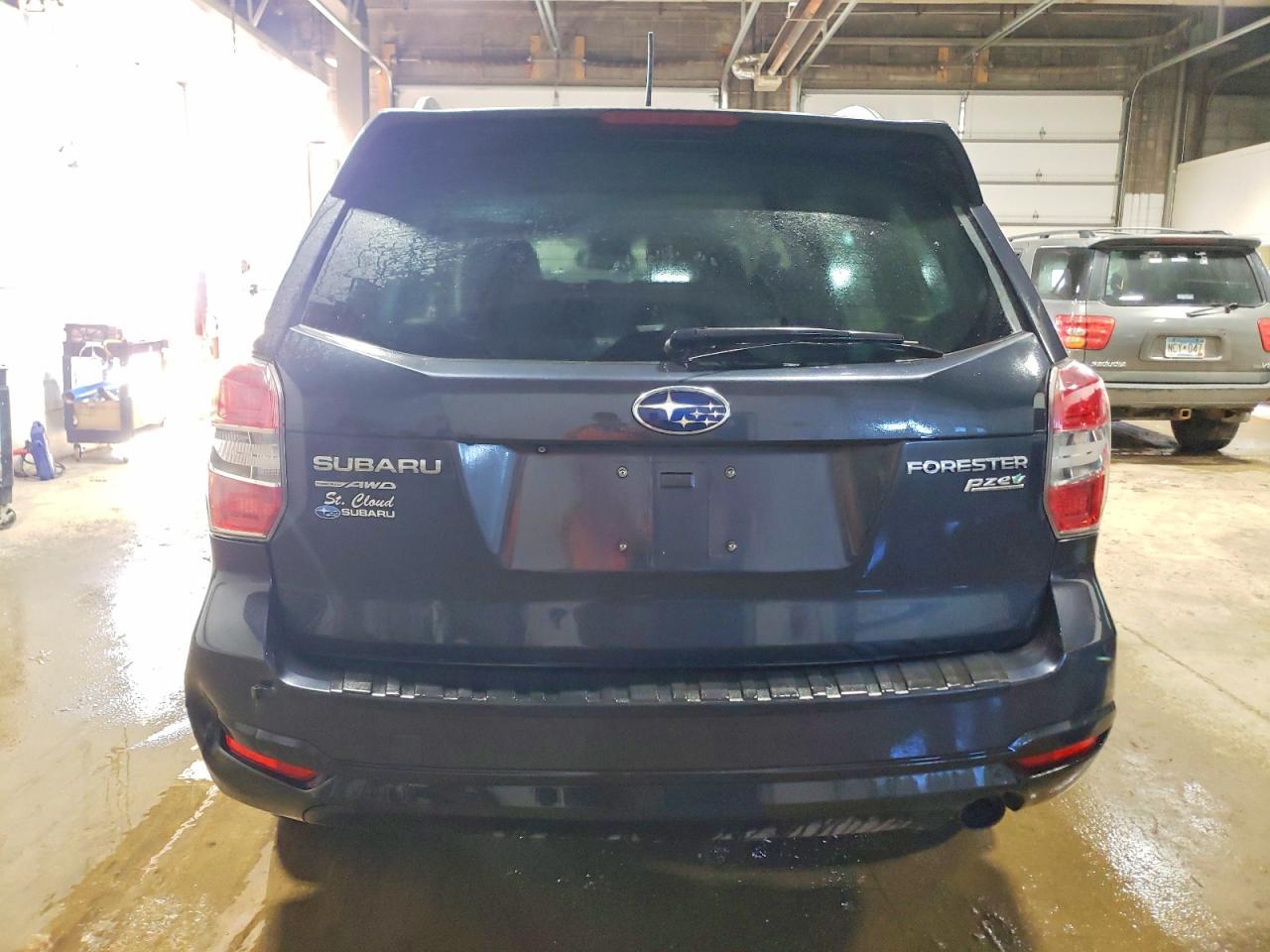 2015 SUBARU FORESTER