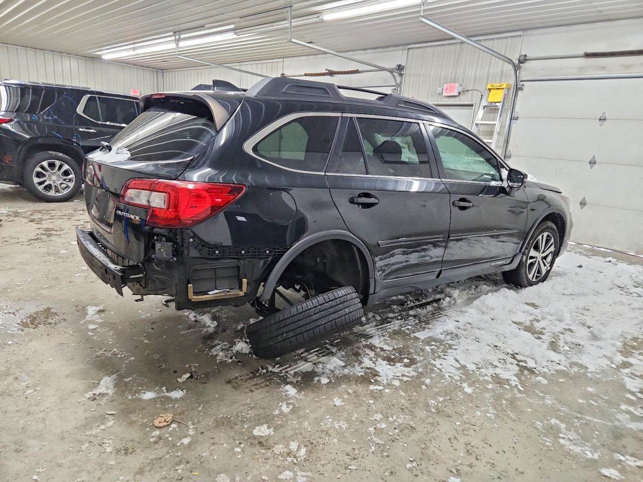2019 SUBARU Outback