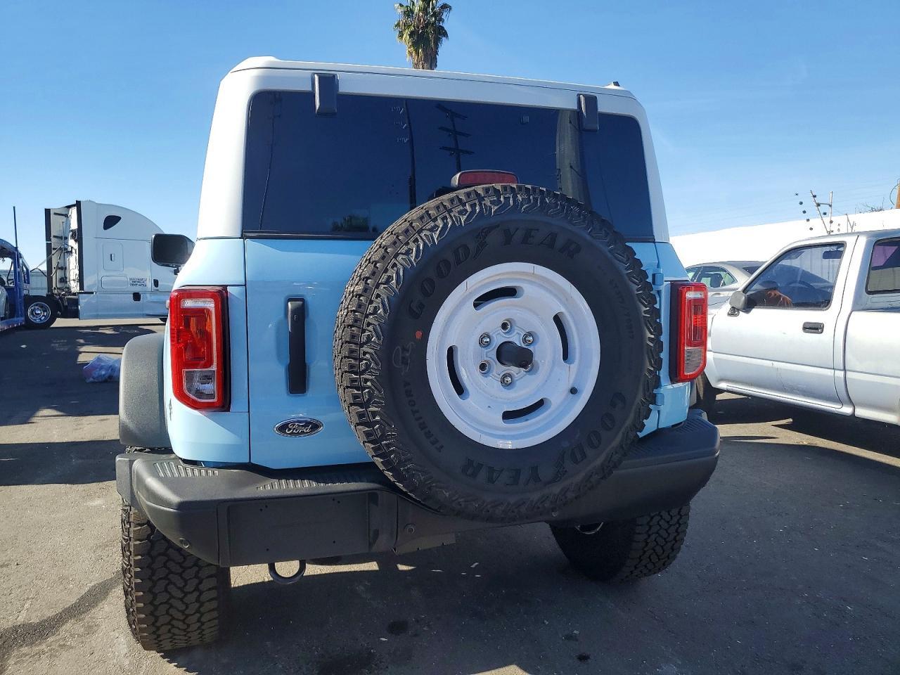 2025 FORD Bronco