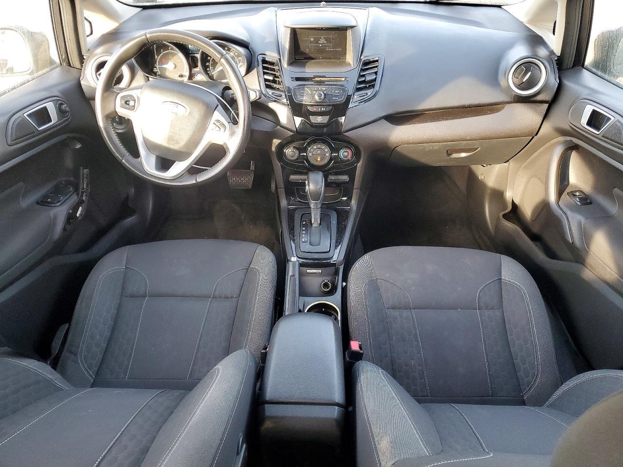 2014 FORD Fiesta