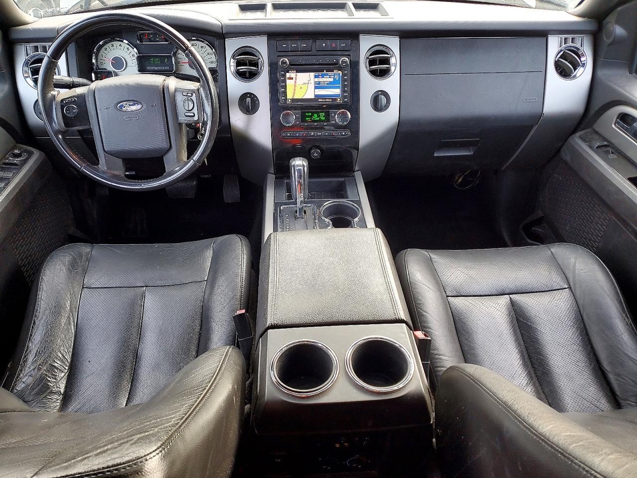 2011 FORD Expedition