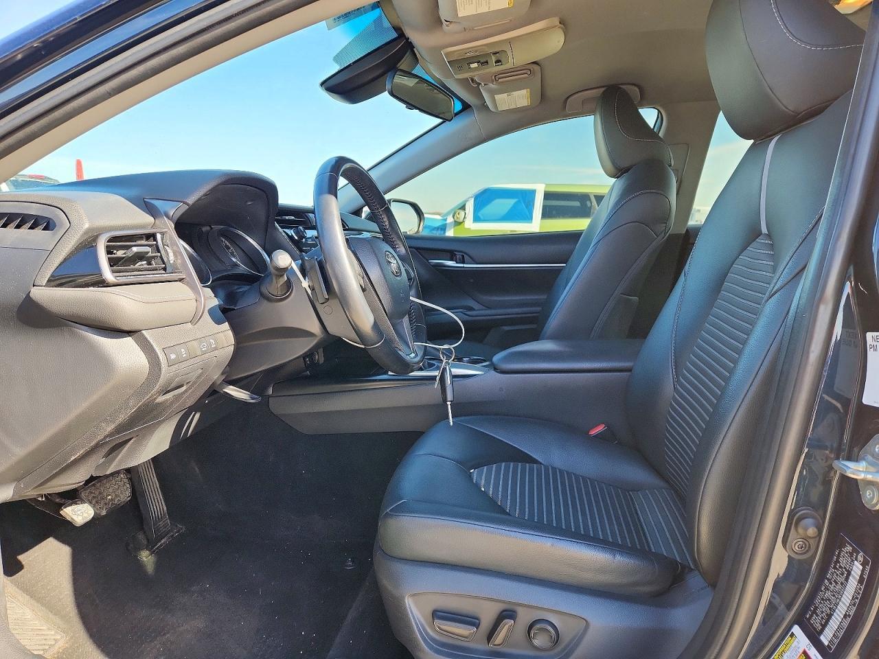 2019 TOYOTA CAMRY