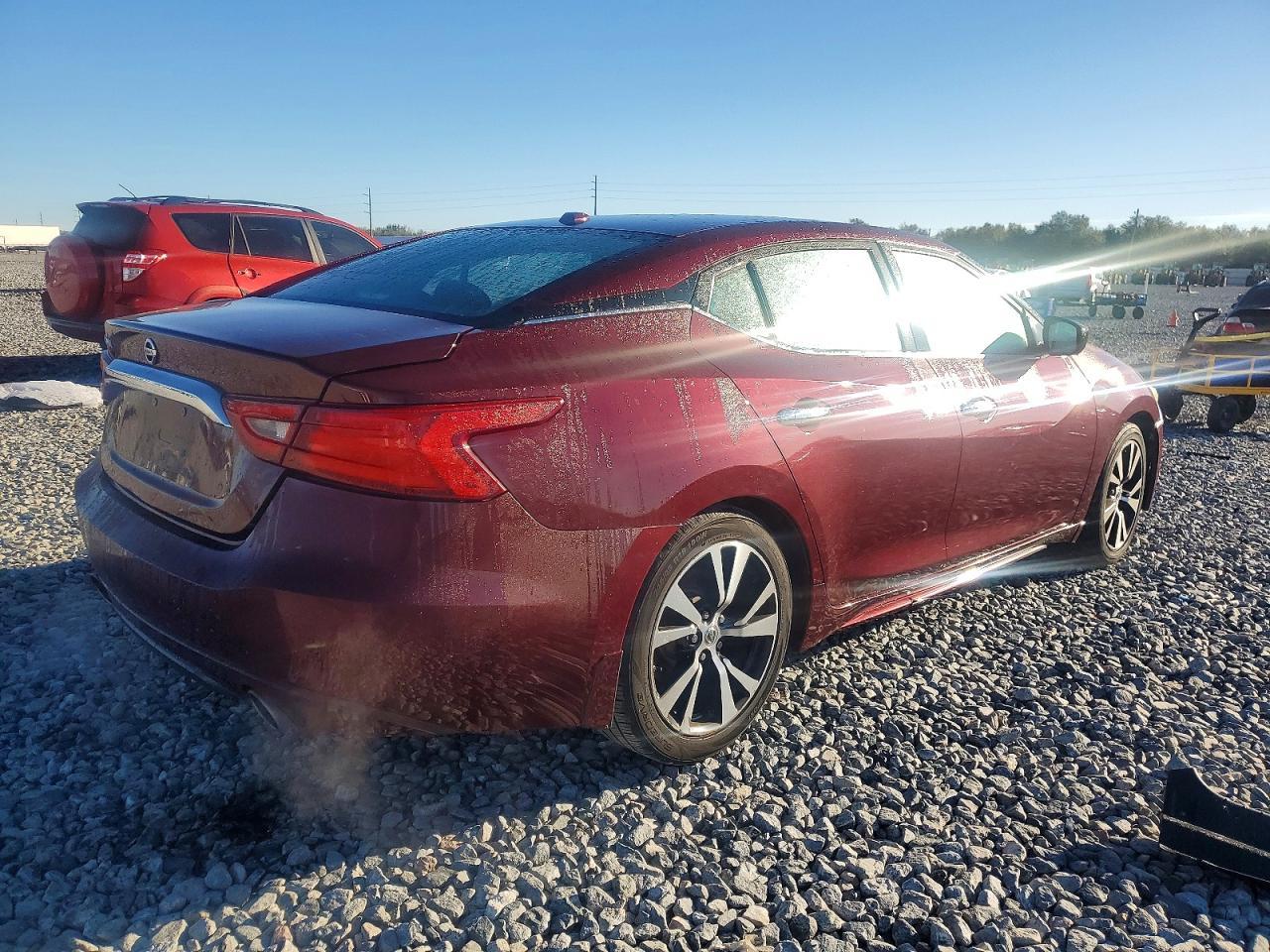 2018 NISSAN Maxima