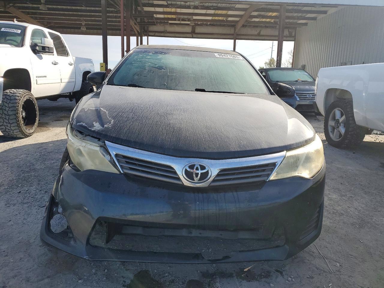 2013 TOYOTA CAMRY