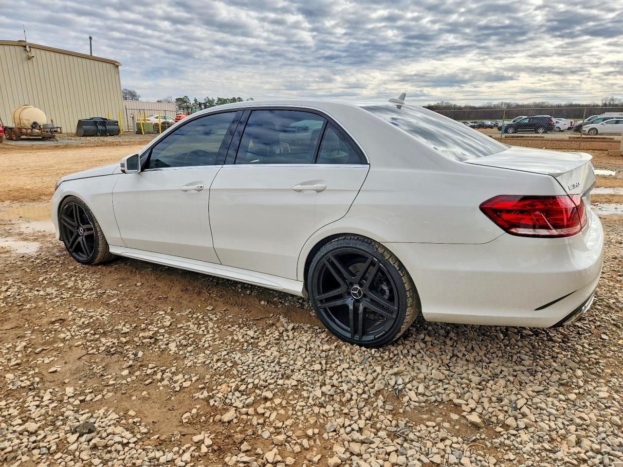 2014 MERCEDES-BENZ E-Class