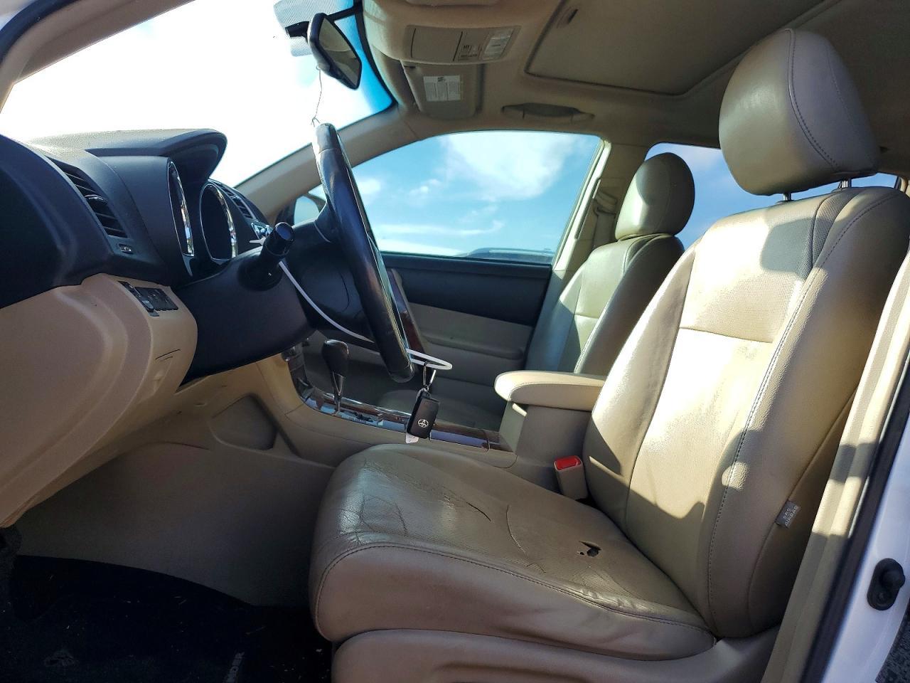 2013 TOYOTA HIGHLANDER