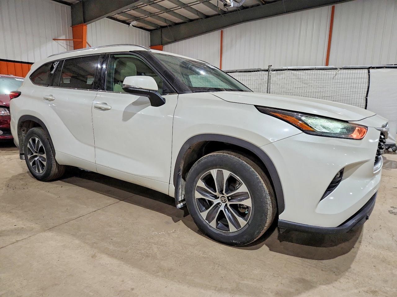 2021 TOYOTA HIGHLANDER