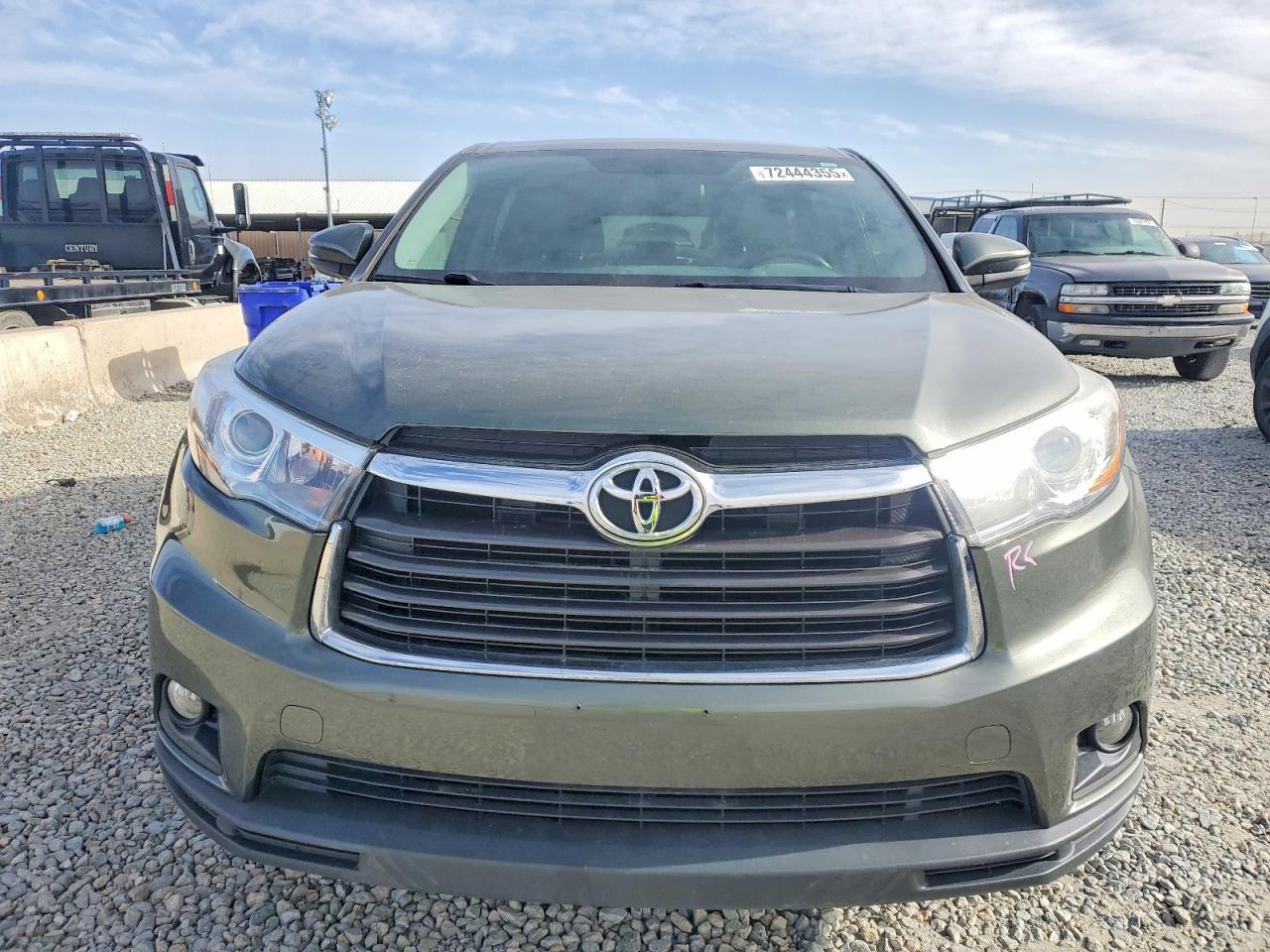 2015 TOYOTA HIGHLANDER