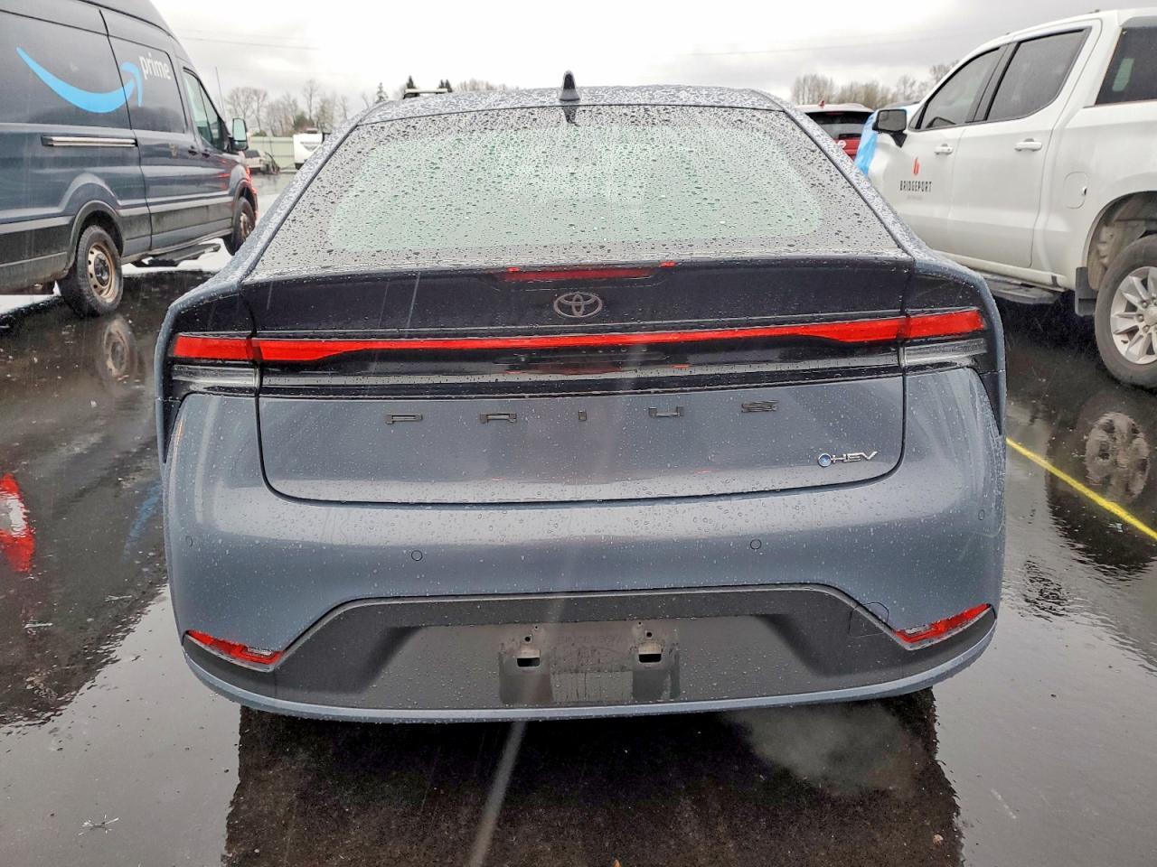2024 TOYOTA PRIUS
