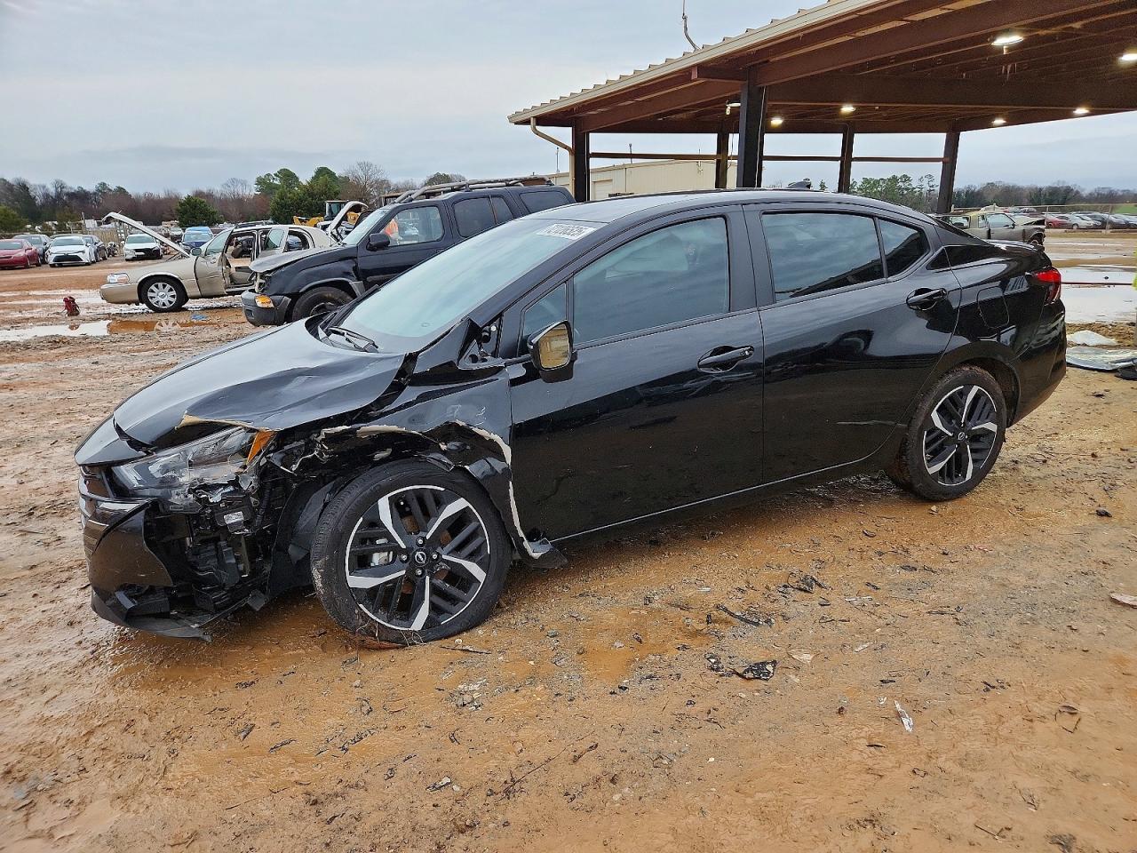 2023 NISSAN VERSA