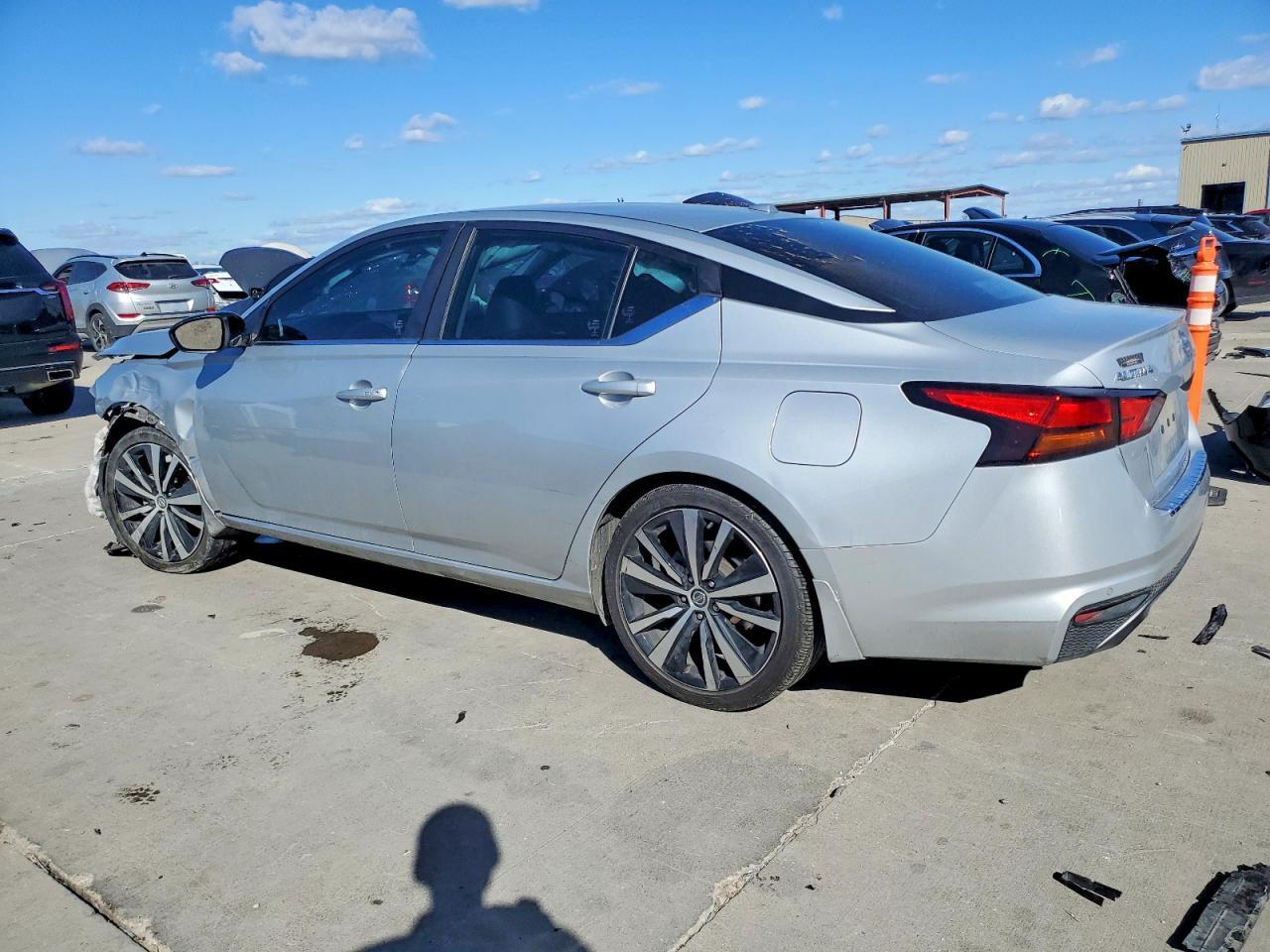 2021 NISSAN ALTIMA