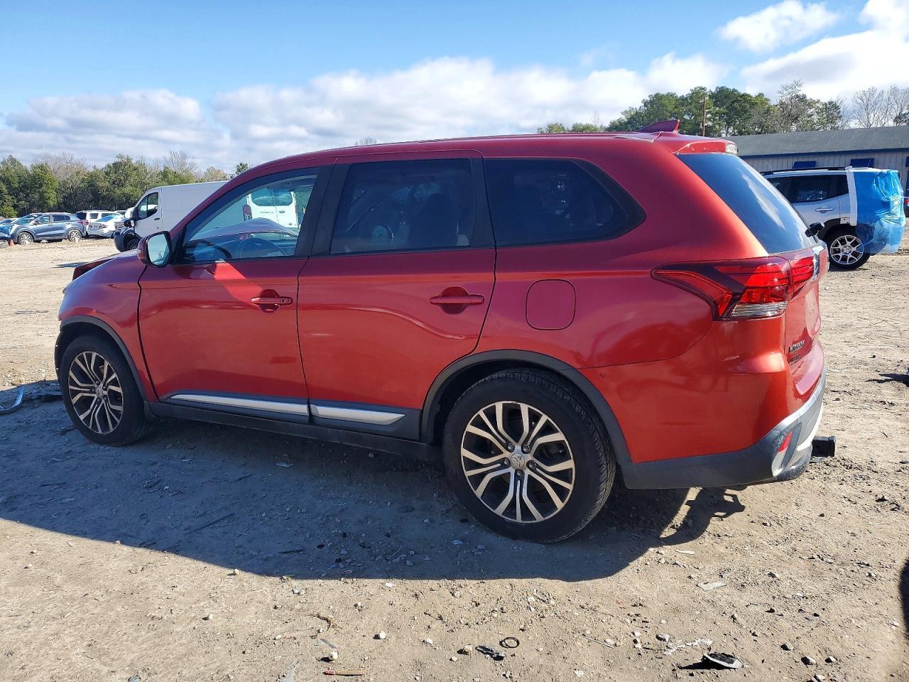 2018 MITSUBISHI outlander