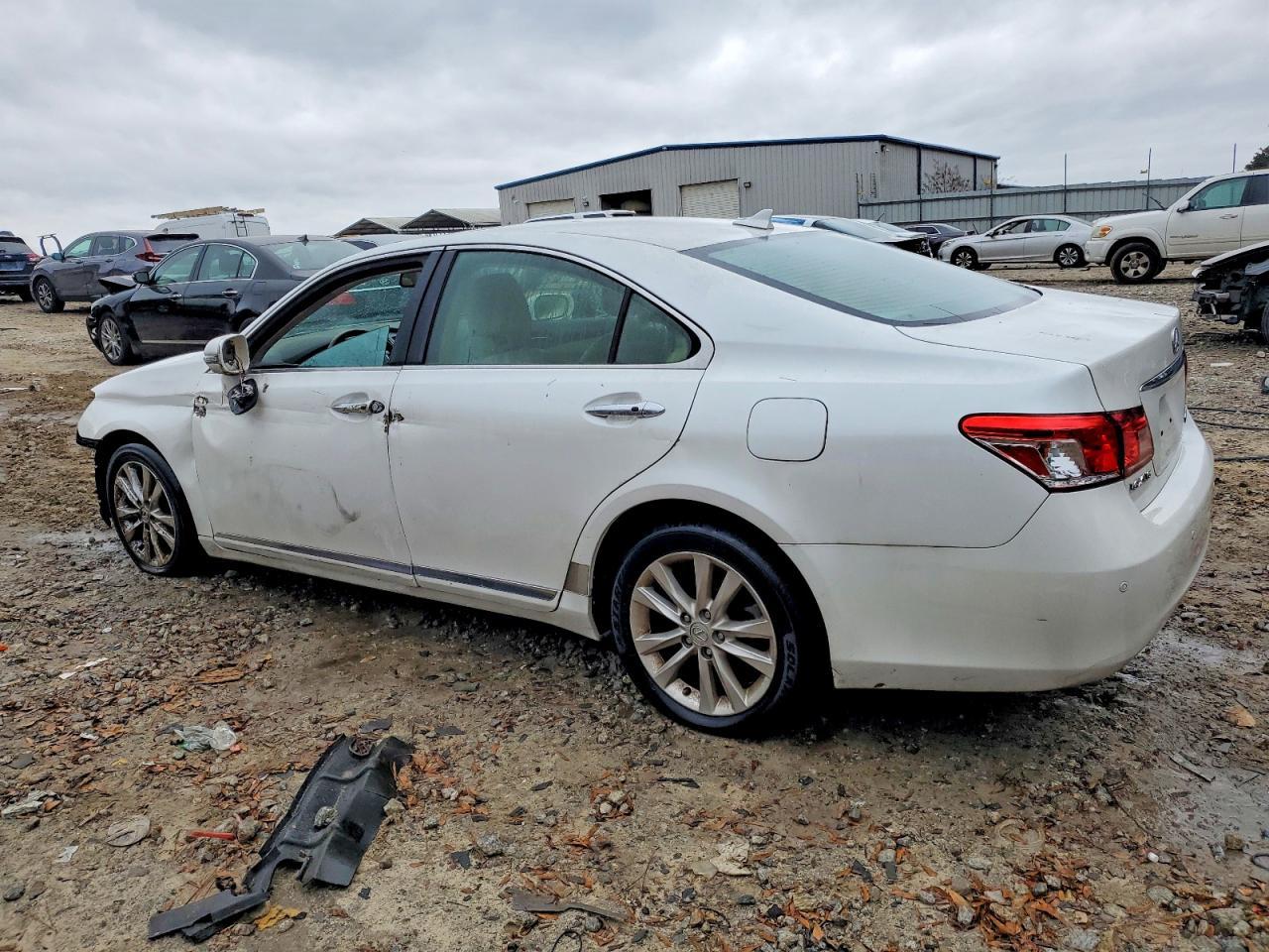 2011 LEXUS ES 350