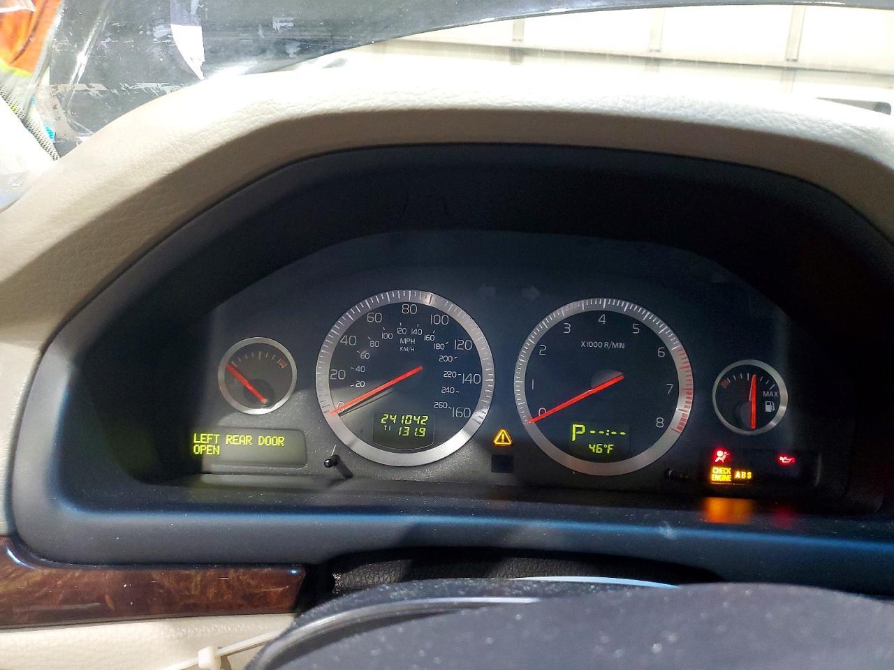 2006 VOLVO S80