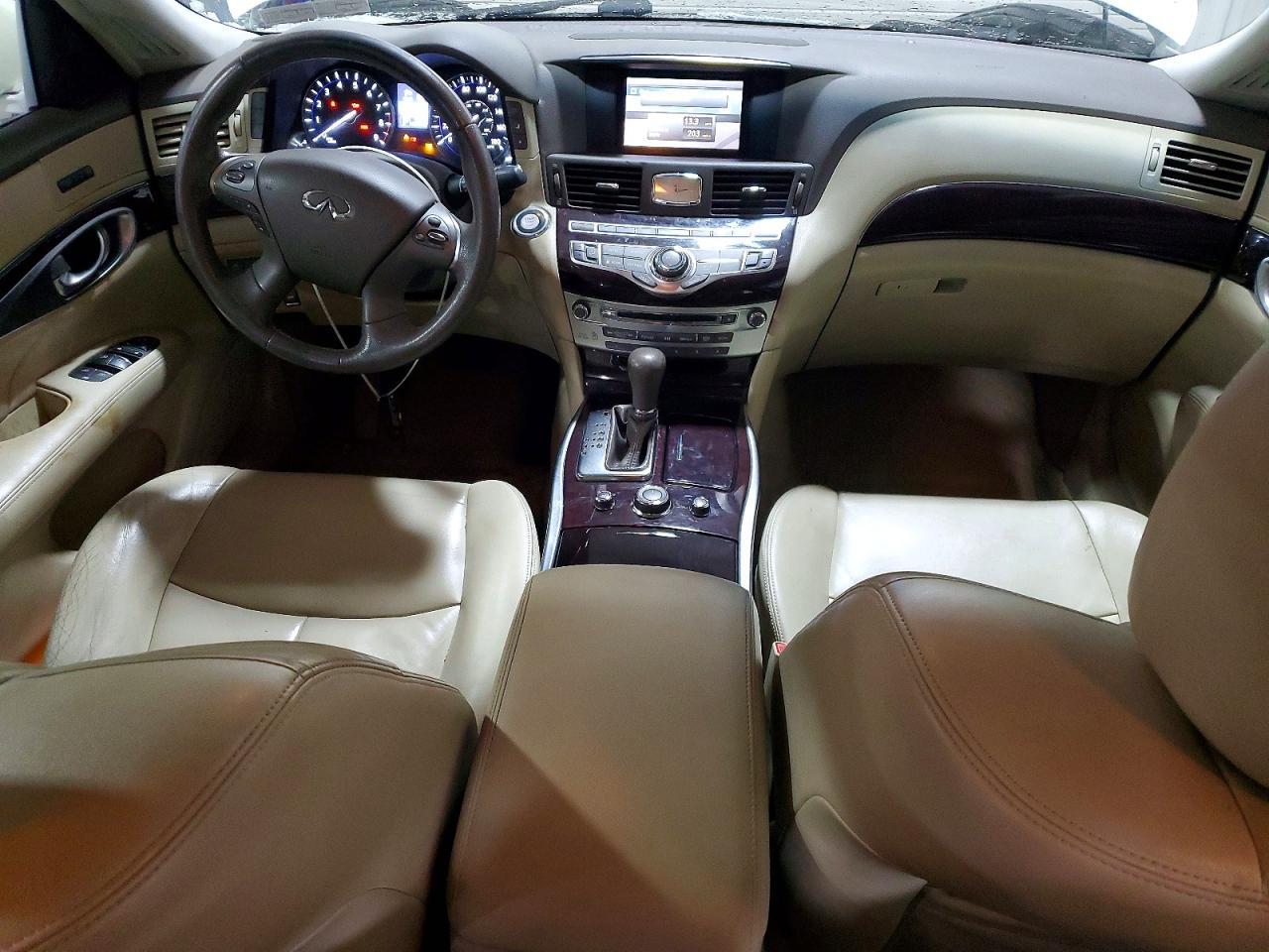 2012 INFINITI M37