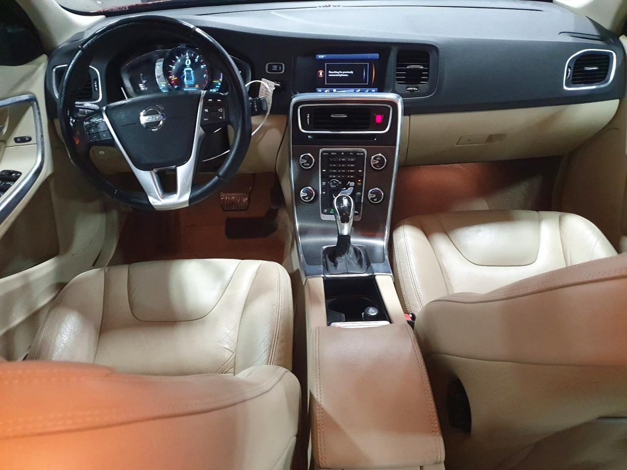 2014 VOLVO S60