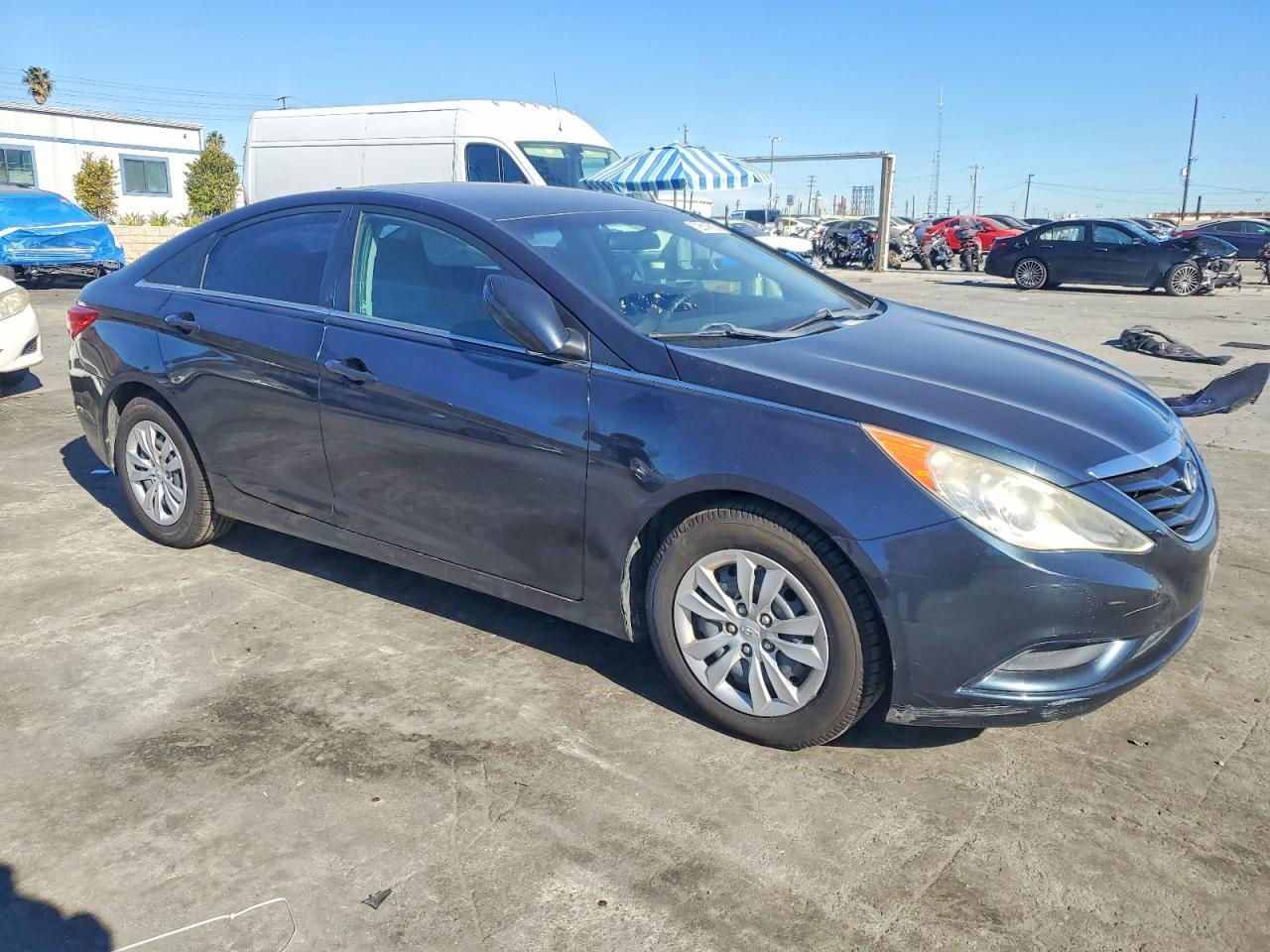 2011 HYUNDAI SONATA