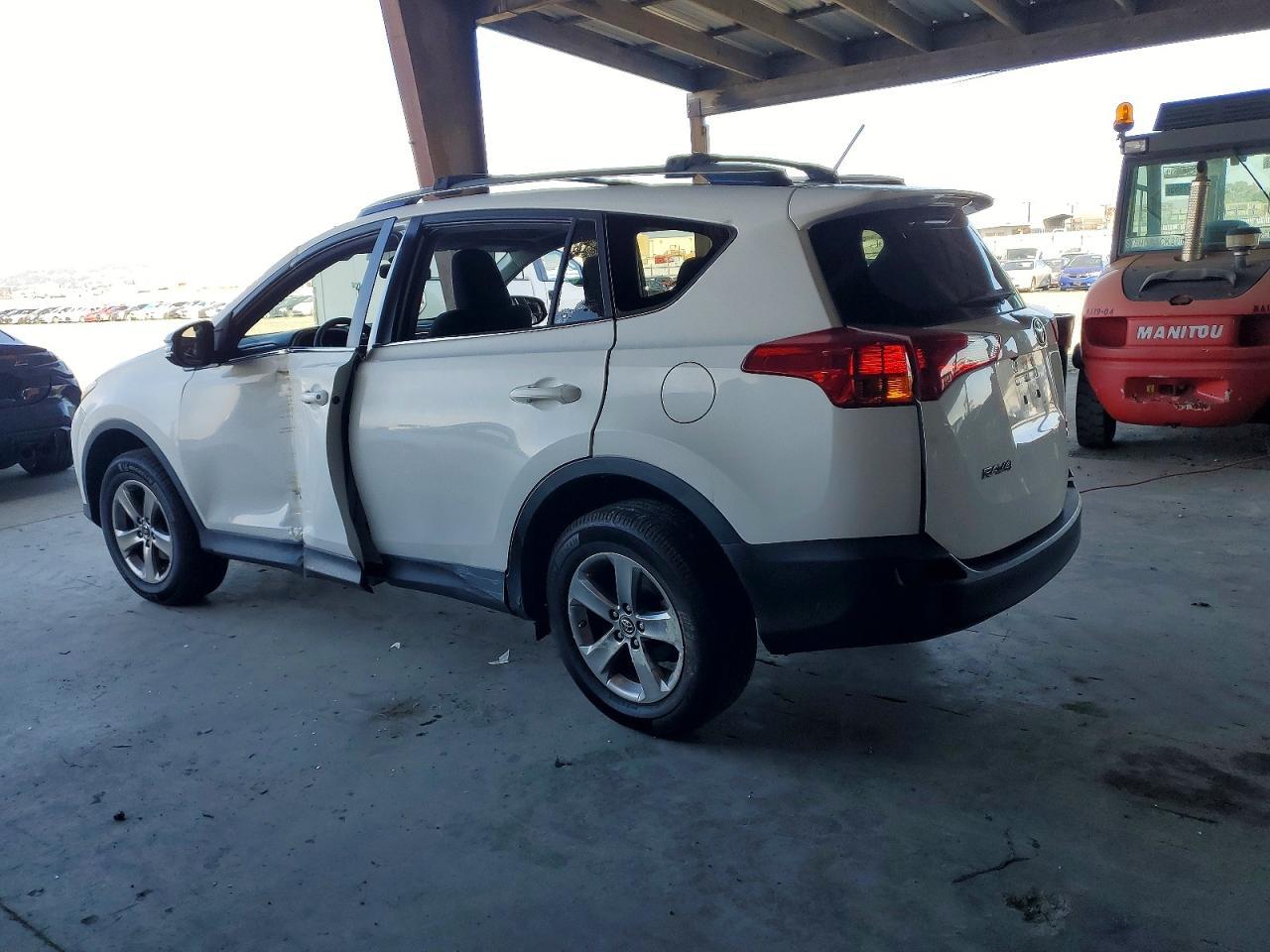 2015 TOYOTA RAV4