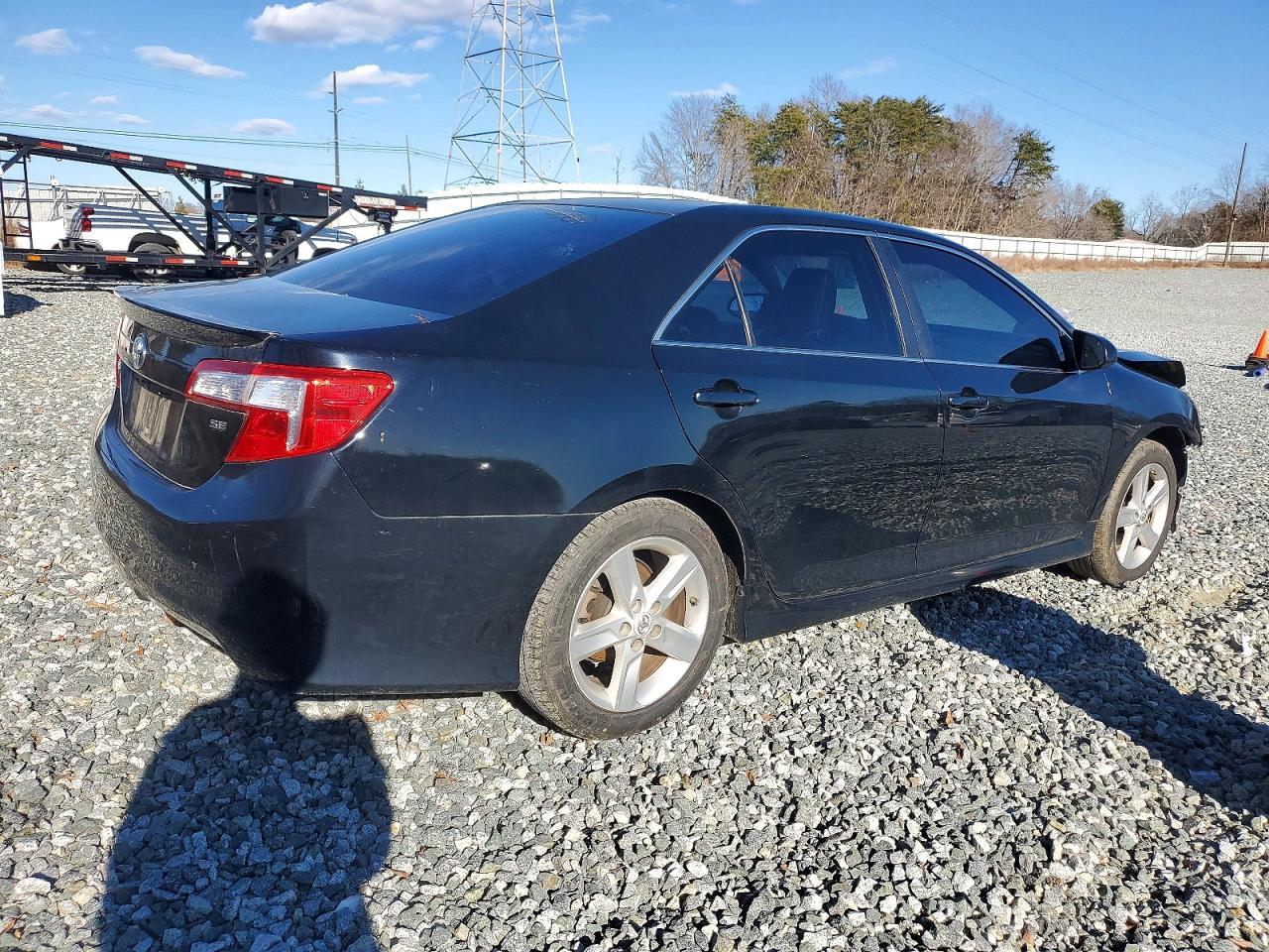 2013 TOYOTA CAMRY