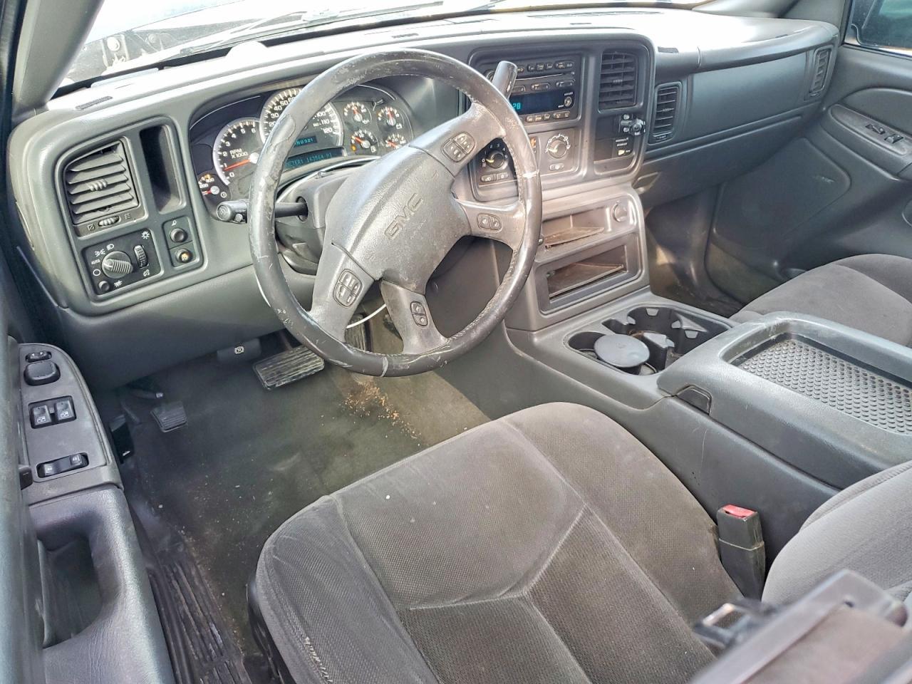 2004 GMC Sierra