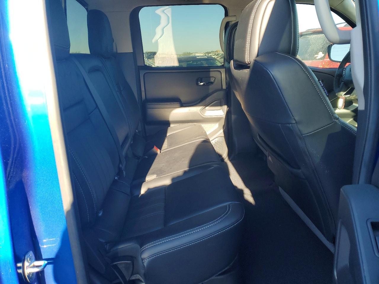 2025 NISSAN Frontier