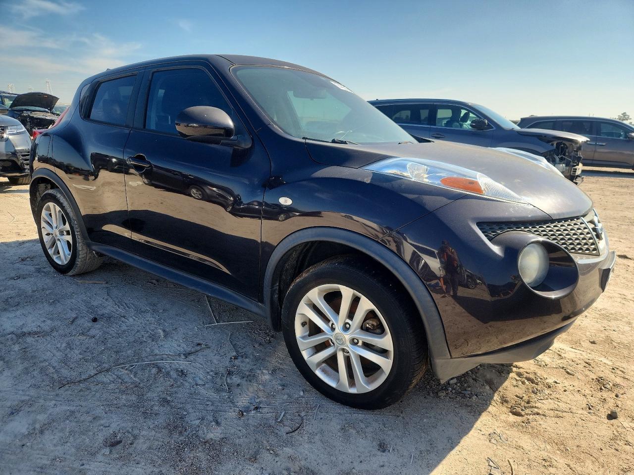 2014 NISSAN Juke