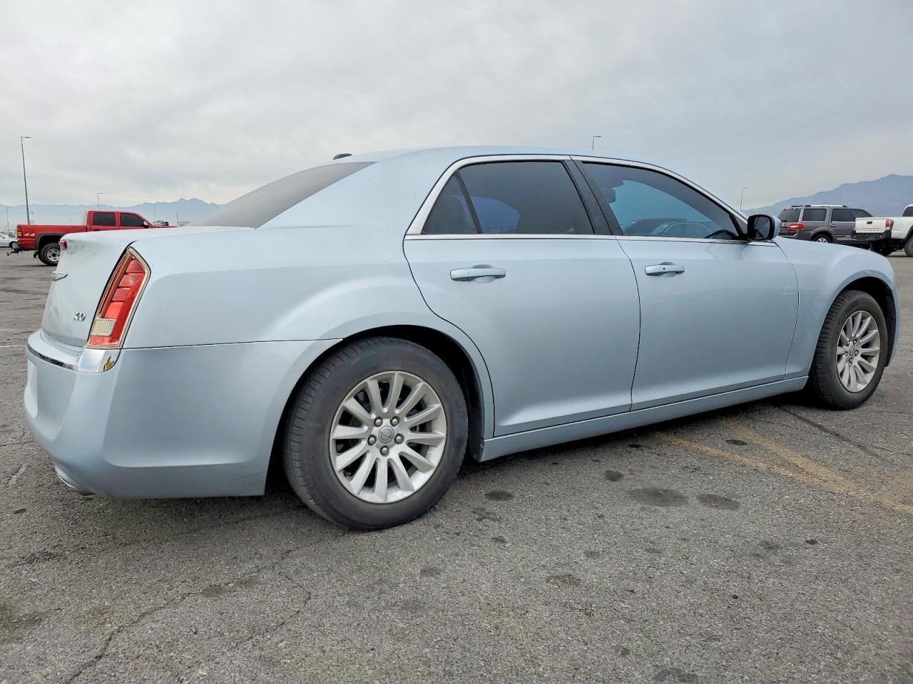 2013 CHRYSLER 300