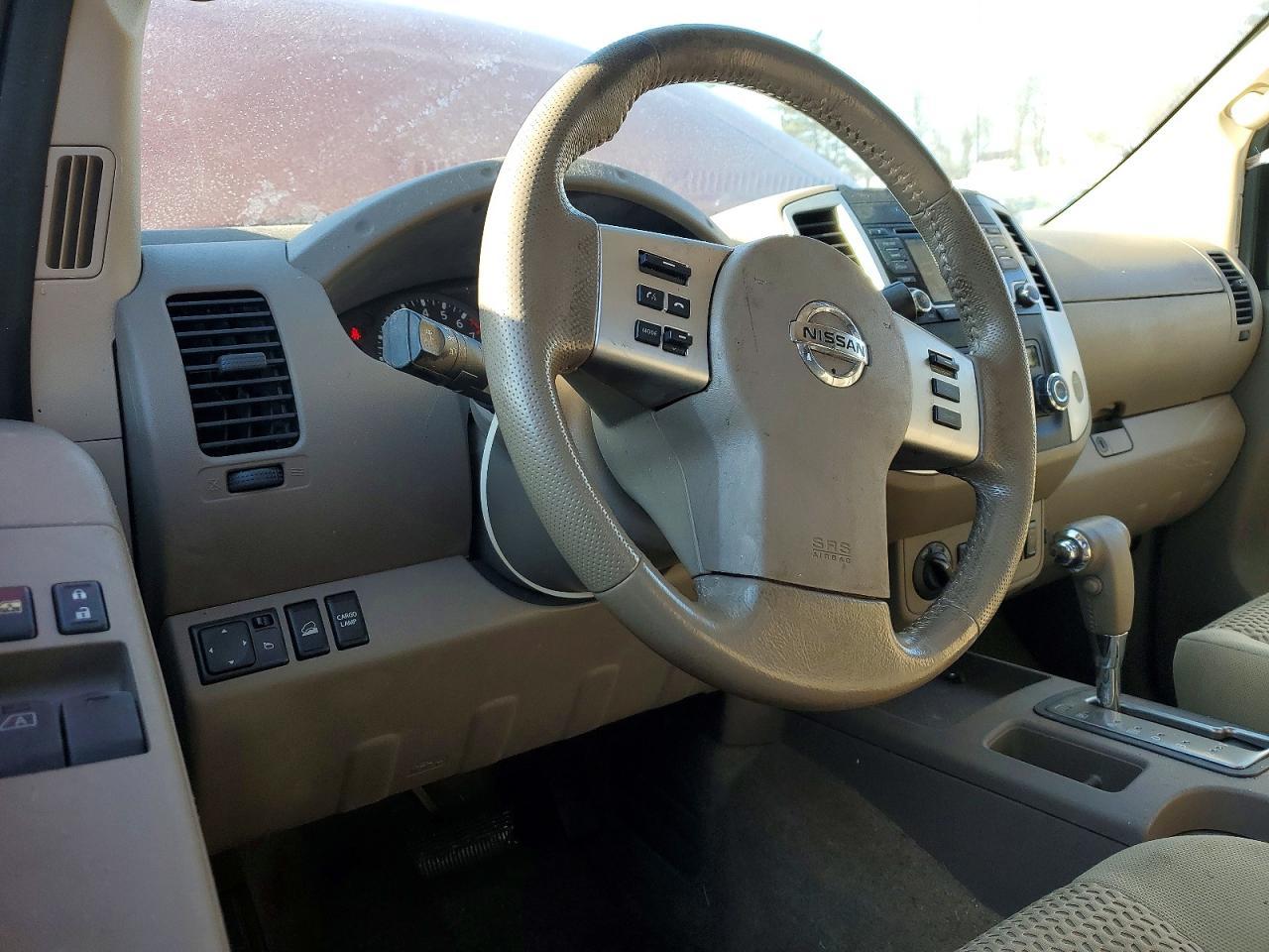 2016 NISSAN Frontier