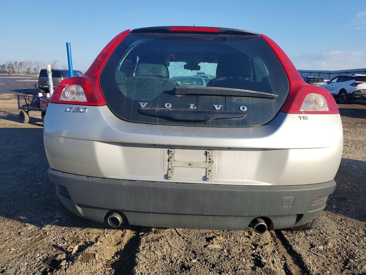 2010 VOLVO C30