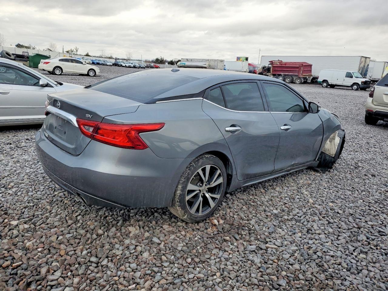 2018 NISSAN Maxima
