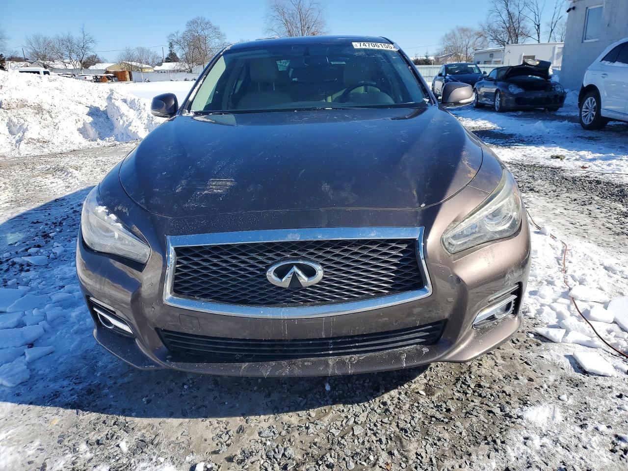 2016 INFINITI Q50