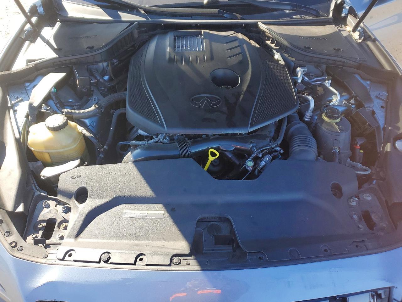2016 INFINITI Q50