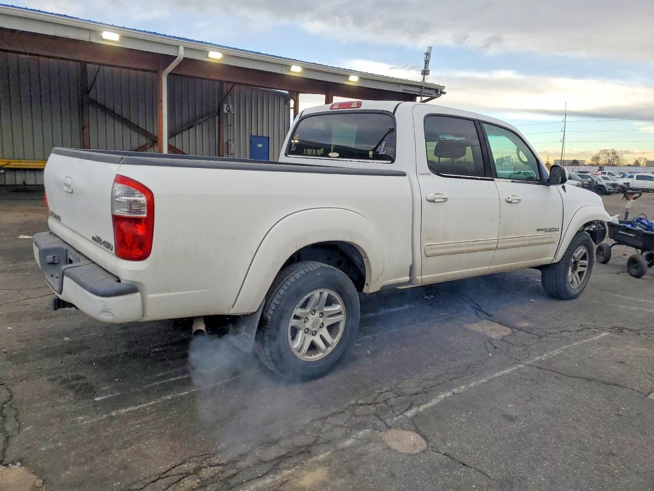 2004 TOYOTA TUNDRA